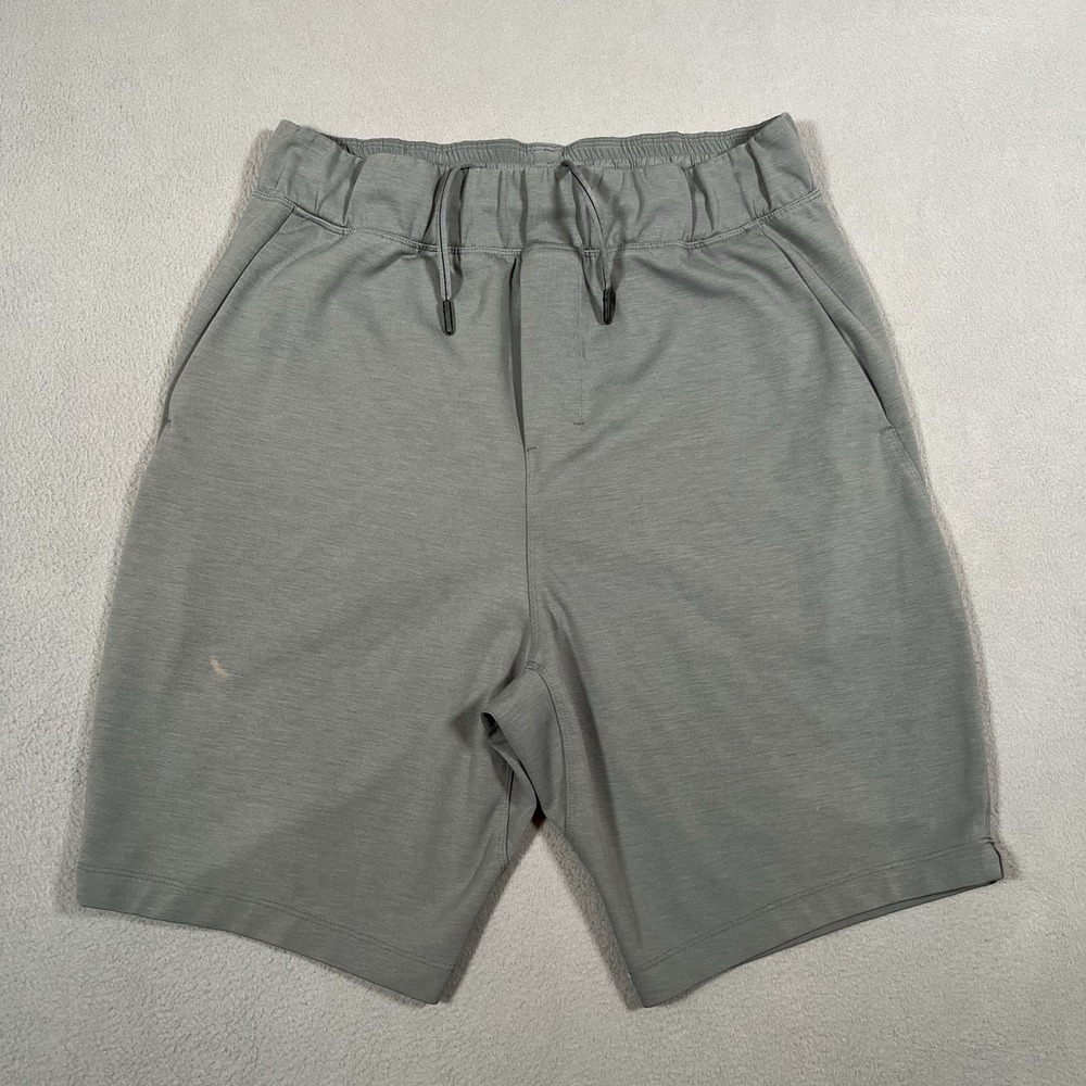 Lululemon Connector Shorts Mens M Gray 9" Athletic‎ Gym M7A04S